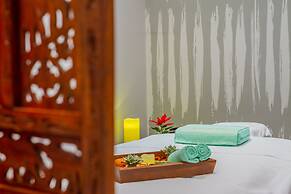 NH Curitiba The Five