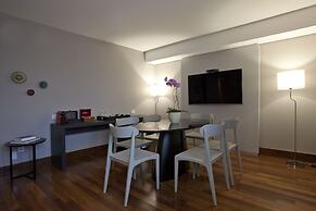 NH Curitiba The Five