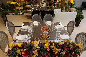 NH Curitiba The Five