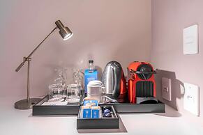 NH Curitiba The Five