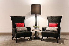 NH Curitiba The Five