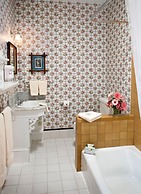 The Queen Victoria B&B