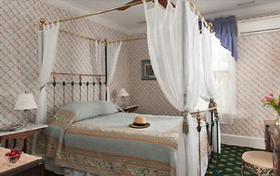 The Queen Victoria B&B