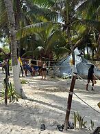 Playa Las Palmas Glamping Tulum