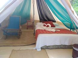 Playa Las Palmas Glamping Tulum
