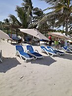 Playa Las Palmas Glamping Tulum