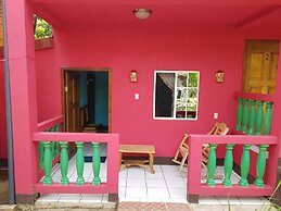 Las Palmeras Beachfront Hotel