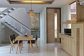 Greenfield Luxury Villas