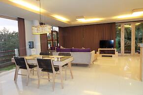 Greenfield Luxury Villas