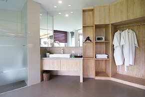 Greenfield Luxury Villas