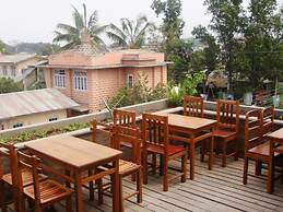 Three Seasons Inn & Spa