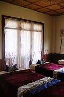 Three Seasons Inn & Spa