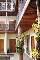 Three Seasons Inn & Spa