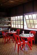 Three Seasons Inn & Spa