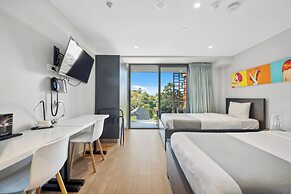 Studio 8 Residences - Adults Only