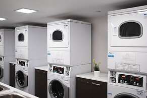 Studio 8 Residences - Adults Only