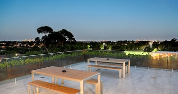 Studio 8 Residences - Adults Only