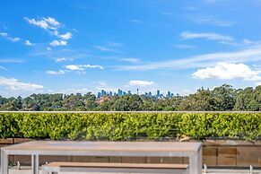 Studio 8 Residences - Adults Only