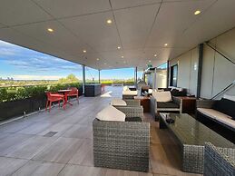 Studio 8 Residences - Adults Only