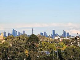 Studio 8 Residences - Adults Only