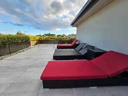 Studio 8 Residences - Adults Only