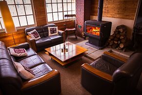 Annupuri Oasis Lodge