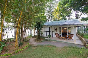 The Farm Resorts