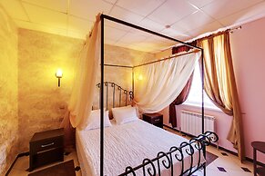 Hotel Marton Turgeneva