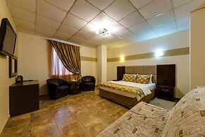 Hotel Marton Turgeneva