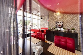 Hotel Marton Turgeneva