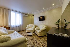Hotel Marton Turgeneva