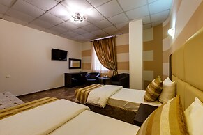 Hotel Marton Turgeneva