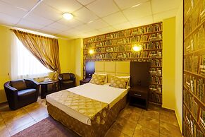 Hotel Marton Turgeneva