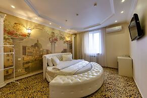 Hotel Marton Turgeneva