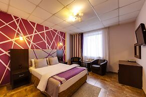 Hotel Marton Turgeneva