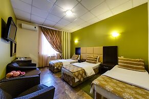 Hotel Marton Turgeneva