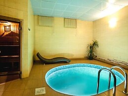 Hotel Marton Turgeneva
