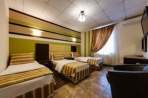 Hotel Marton Turgeneva