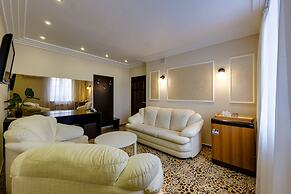 Hotel Marton Turgeneva