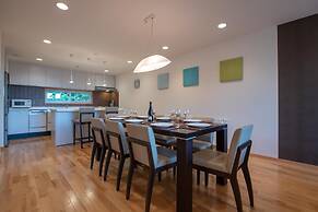 Holiday Niseko Shiki and Koyuki