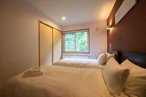 Holiday Niseko Shiki and Koyuki