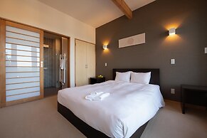 Holiday Niseko Shiki and Koyuki