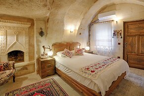 Tulip Cave Suites