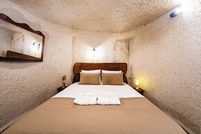 Tulip Cave Suites