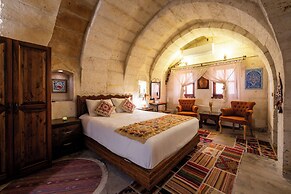 Tulip Cave Suites
