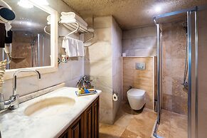 Tulip Cave Suites