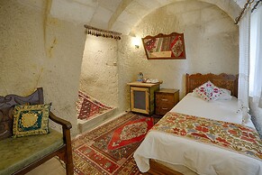 Tulip Cave Suites