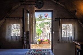Tulip Cave Suites