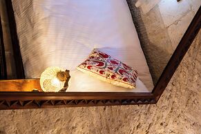 Tulip Cave Suites