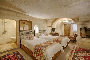 Tulip Cave Suites